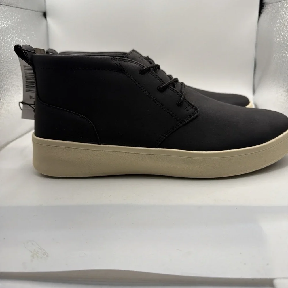 Izod Palmer Chukka Boots Men's Black Faux Leather Memory Foam Lace Up Size 13